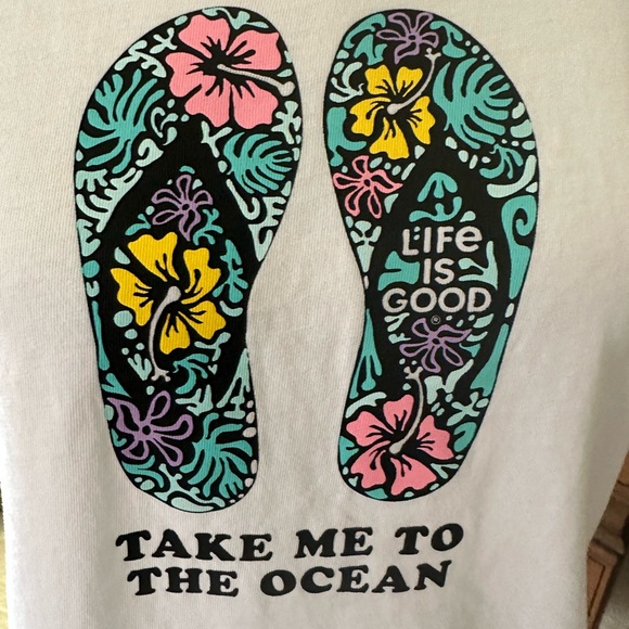 Life Is Good Women’s White Take Me To The Ocean Flip Flops Logo Crusher tee. Med - Picture 3 of 7